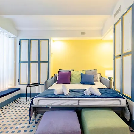 Private In The Center Apartment *